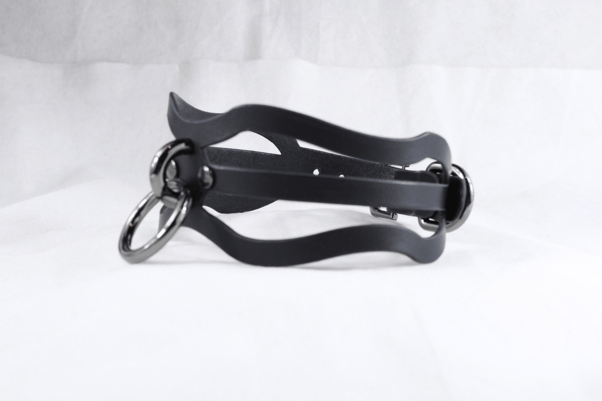 BDSM Collar Triple Wave Leather Choker with O Ring