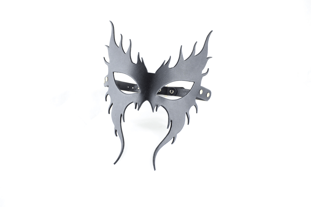 Leren masker met vlammenpatroon