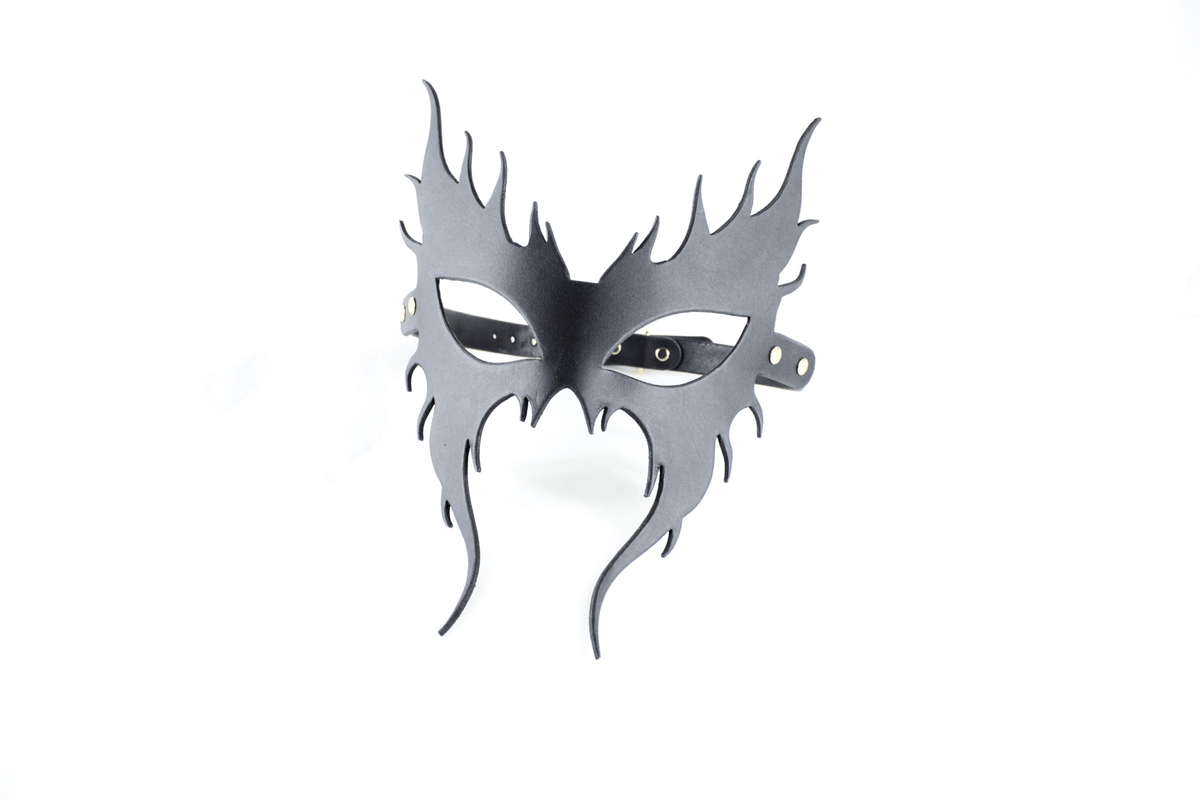 Leren masker met vlammenpatroon