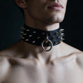 Productfoto: Leren halsband met spikes – Herenmodel