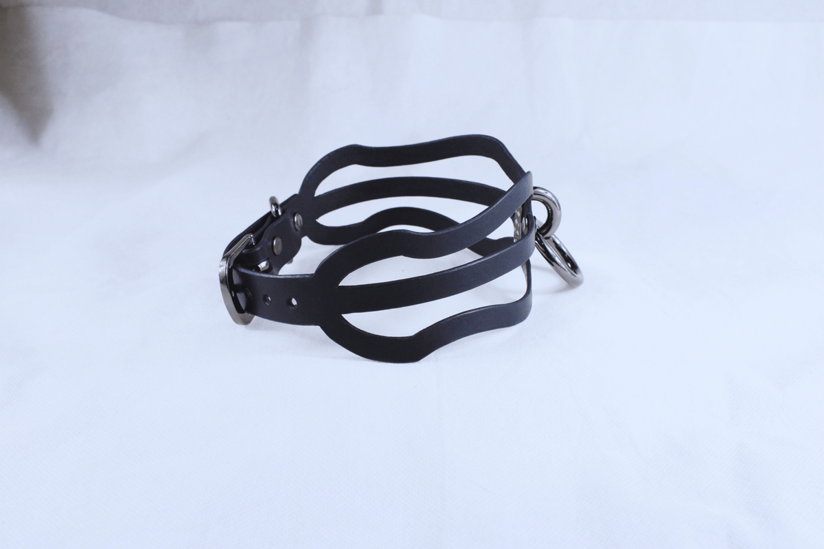BDSM Collar Triple Wave Leather Choker with O Ring