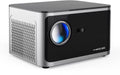 Zilverkleurige Magcubic 4K projector met een zwarte voorkant en ventilatieroosters aan de zijkant.